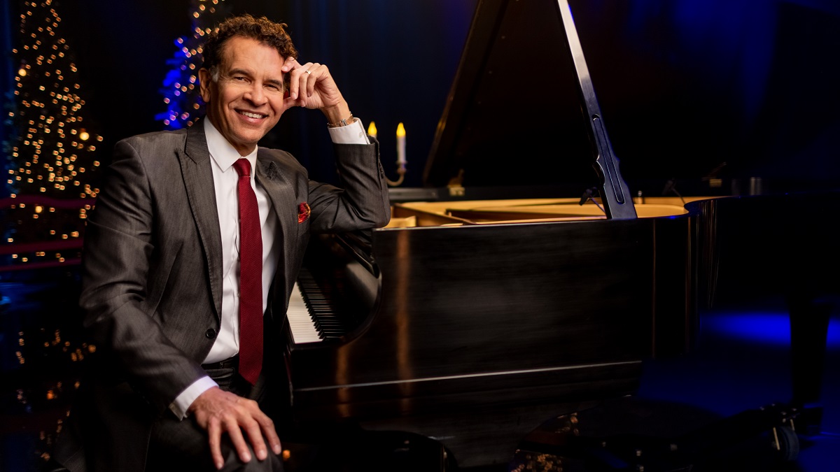Brian Stokes Mitchell revisits iconic history of Mormon Tabernacle Choir