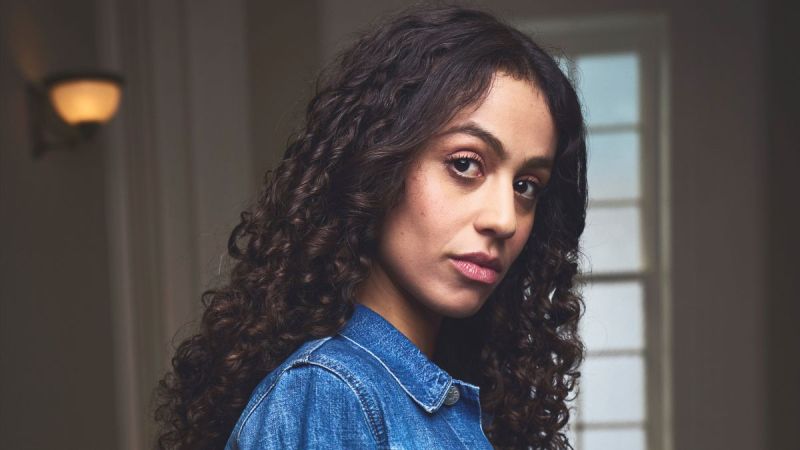 Robyn Cara stars as Kelly Riker in the USA TV series The Rainmaker. (Photo Credit: Courtesy of USA.)