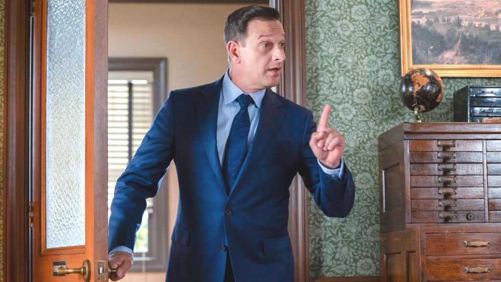 Actor Josh Charles as Martin Best in Best Medicine season 1 episode 2. (Photo Credit: Courtesy of FOX.)