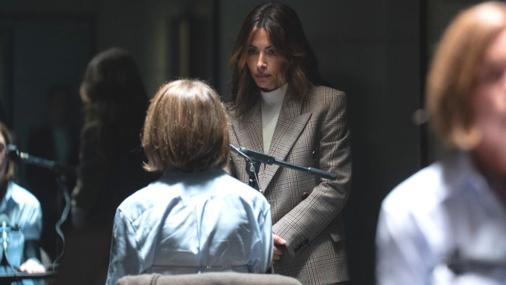 Sarah Shahi as Gabriela Torabi and Julianne Nicholson as Samantha Redmond in Paradise season 2 episode 3. (Photo Credit: Courtesy of Hulu.)