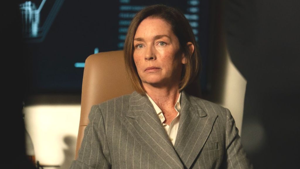 Julianne Nicholson as Samantha Redmond in Paradise season 2 episode 7. (Photo Credit: Courtesy of Hulu.)
