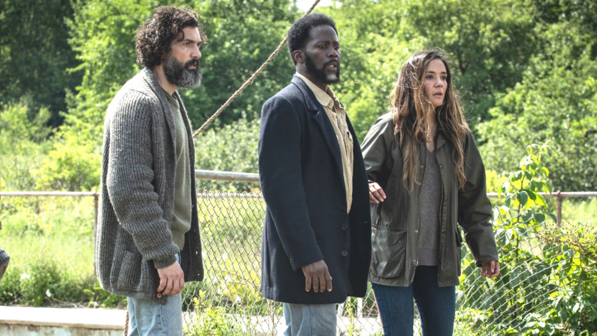 From season 4, episode 2 is another terrifying day in paradise