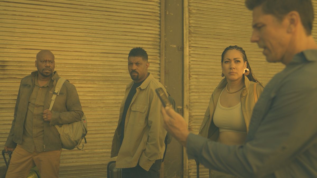 Average Joe stars Deon Cole and Michael Trucco on diving back into their characters